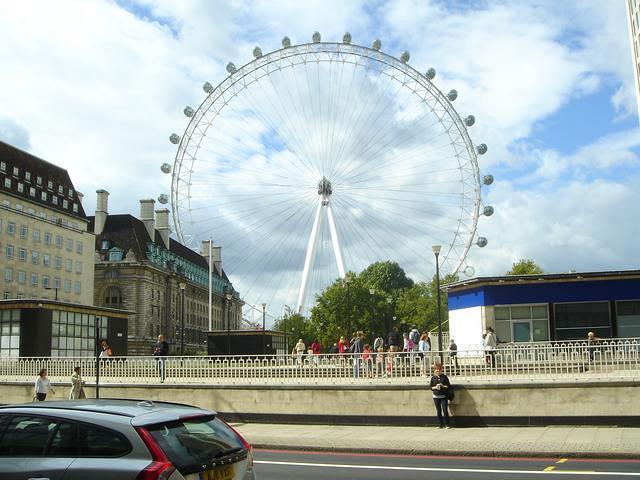 Anna near London Eye on Sep 5, 2011