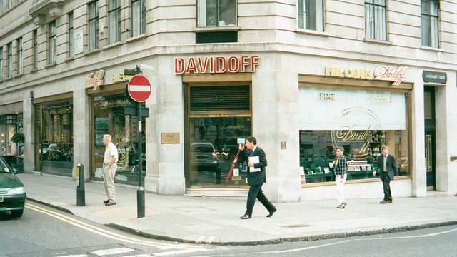 64 Jermyn St, London, Jun 7-18, 2001