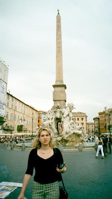 Obelisco, Fontana Dei Fiume, Piazza Navona, Roma, Jun 7-18, 2001