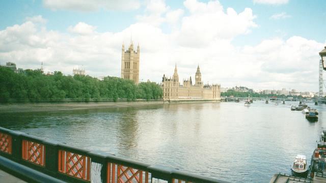 View from Lambeth Bridge, London, Jun 7-18, 2001