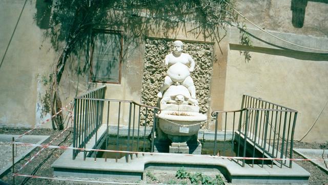 Giardino Di Boboli, Firenze, Jun 7-18, 2001